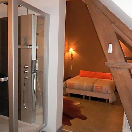 Ferme De Savigny 3* La Cambe