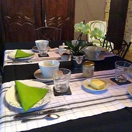 Ferme De Savigny B&B