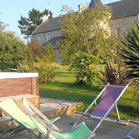 Ferme De Savigny 3* La Cambe