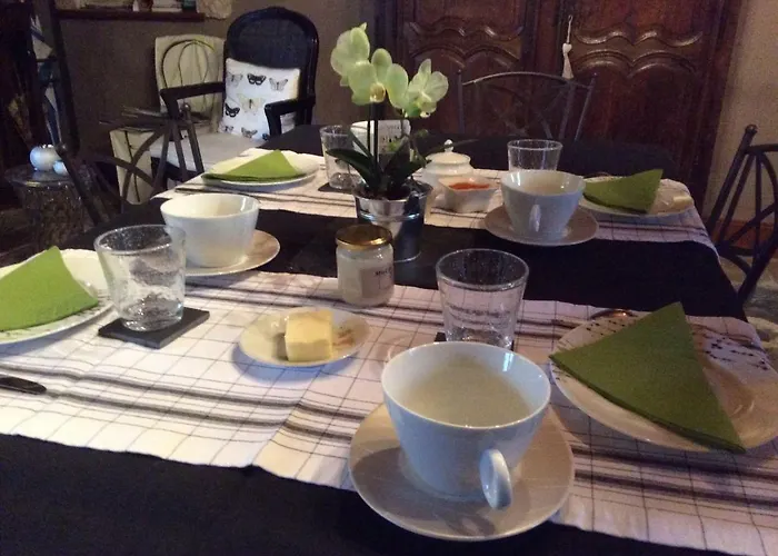 Ferme De Savigny Frühstückspension La Cambe